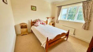 Photo 11- click for photo gallery